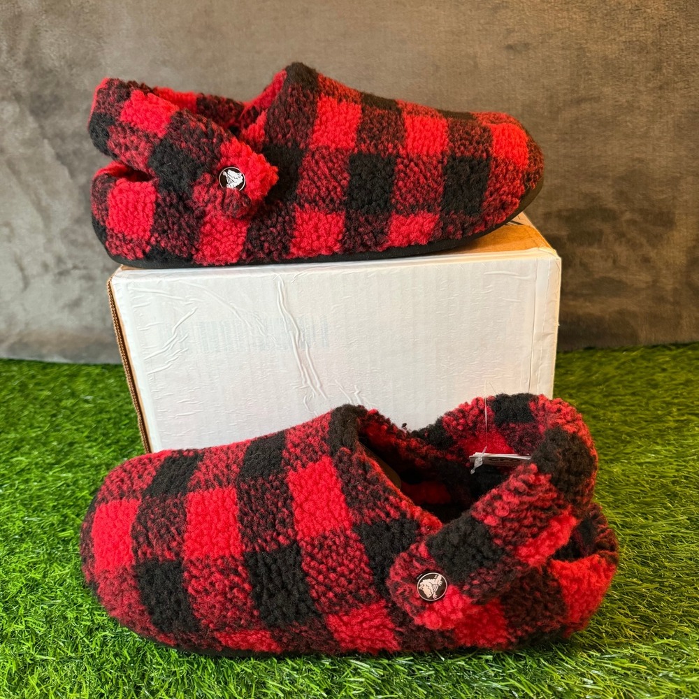 Crocs Classic Buffalo Check Cozzzy Slipper Red Black Plaid Clog Womens 9 NWT